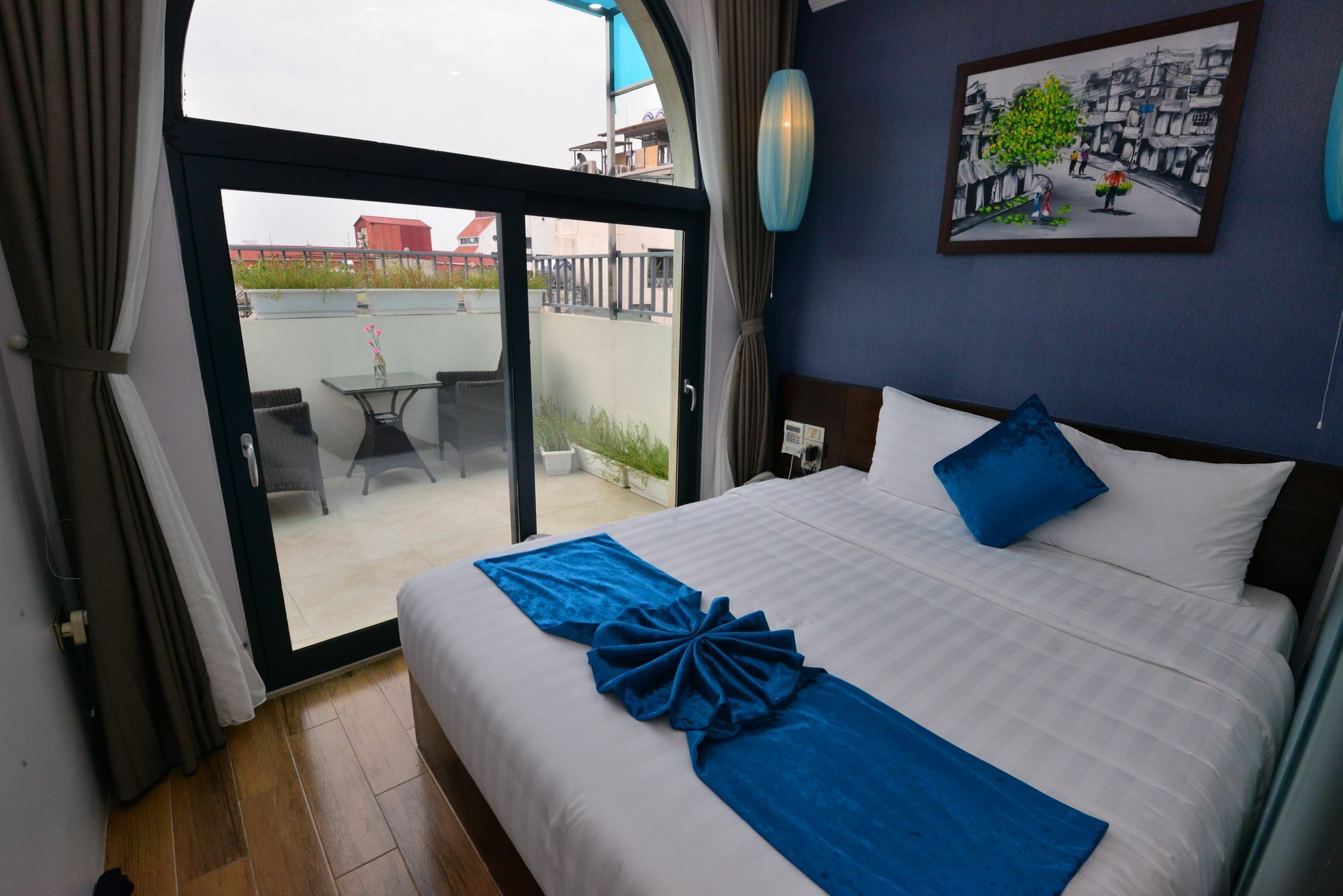 Bella Premier Hotel & Rooftop Skybar Hanoj Exteriér fotografie